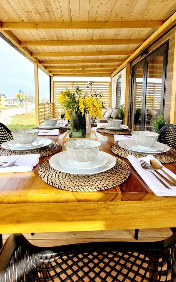 Mobilehome Elena Premium With Pool, Istria Banjole Exterior foto